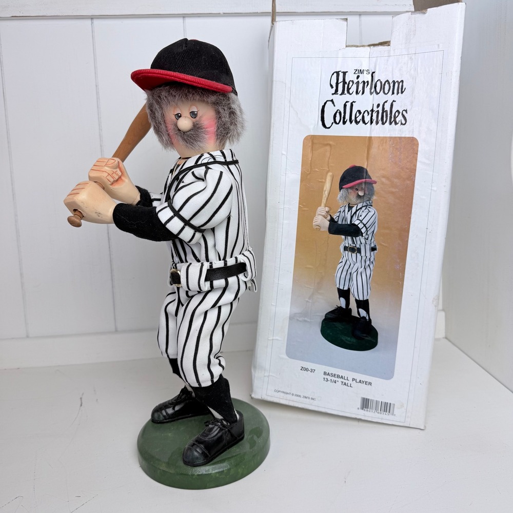 2000 Zim's Heirloom Collectibles Baseball Player Nutcracker Z00-37 with Box